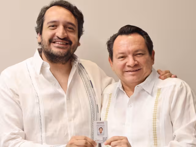 Díaz Mena se reúne con Andrés Manuel López Beltrán