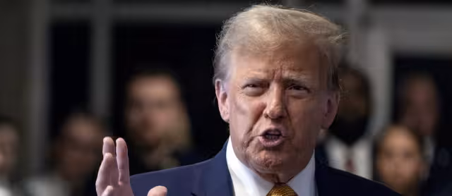 Donald Trump se presenta en las urnas tras ser declarado culpable de sobornos