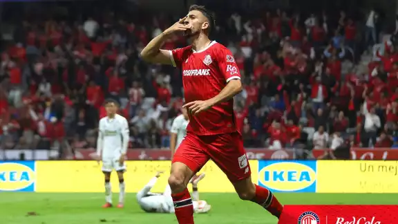 Paulinho fue el jugador que cerró la goleada en Toluca