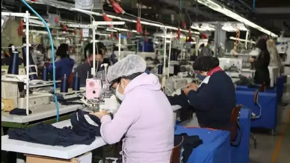 En julio, las exportaciones mexicanas crecieron 4 por ciento interanual