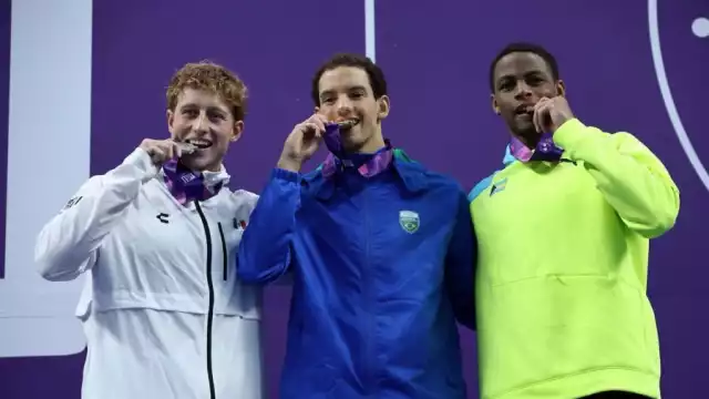 El nadador quintanarroense forma parte del selecto grupo de 10 integrantes de la Selección Mexicana de natación.