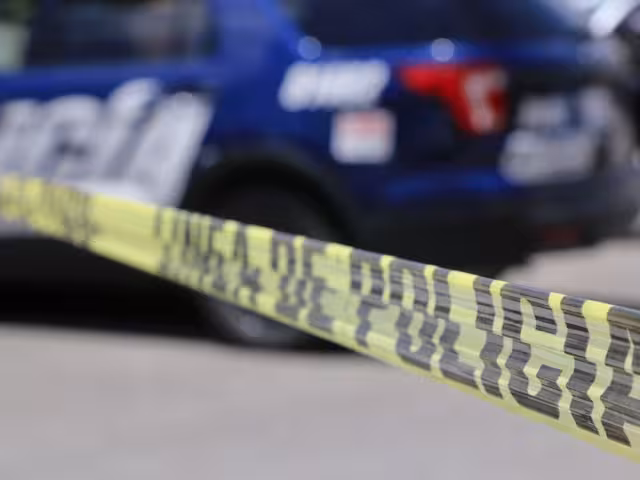 La policía sólo acudió cuando amenazaron con acabar con su vida