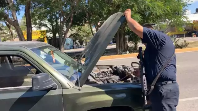 Un conductor fue detenido porque su camioneta sigue apareciendo como hurtada