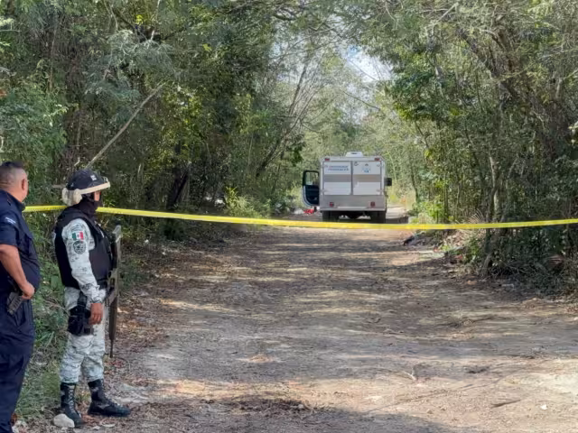 Una llamada anónima al 911 alertó a las autoridades