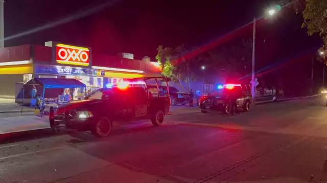 Elementos policiacos respondieron al llamado de emergencia.