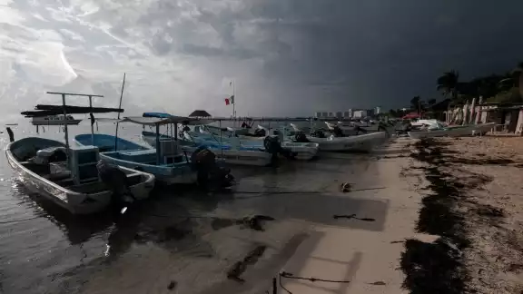 Huracán “Milton”: Inician medidas de seguridad para embarcaciones en Quintana Roo Huracán “Milton”: Inician medidas de seguridad para embarcaciones en Quintana Roo