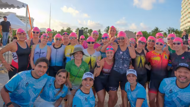 Se celebró el 55 aniversario de la fundación de Cancún