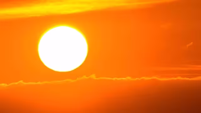 Julio y agosto serán meses muy calurosos, con pocas lluvias y cielos despejados.