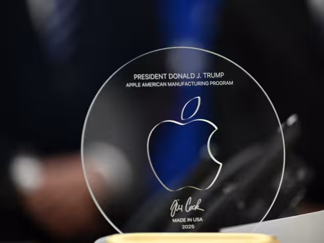 El presidente de Apple se reunió con Donald Trump y anunciaron histórica inversión.