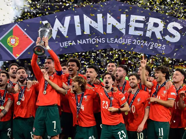 Cristiano Ronaldo encabezó a la selección portuguesa para levantar la Nations League 2025.