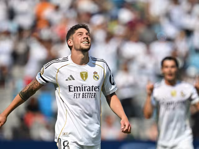 Los Merengues se impusieron con un hombre menos al Pachuca en el Mundial de Clubes.