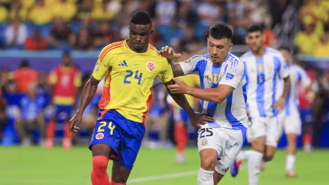 Colombia fue superior, pero la Albiceleste se encontró con el gol