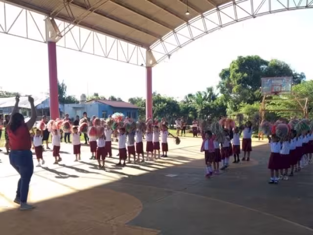 La Secretaría de Educación de Quintana Roo alerta sobre perfiles falsos que ofrecen trámites en redes sociales.