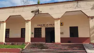 Activan 15 refugios anticiclónicos en Lázaro Cárdenas por la llegada de "Nueve"