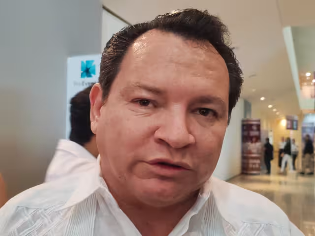 Díaz Mena en el IV Informe de Campeche: “Vienen cosas mejores para la Península”
