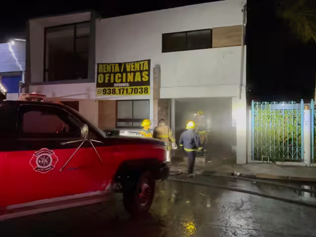 Se incendian oficinas de antiguo registro civil.