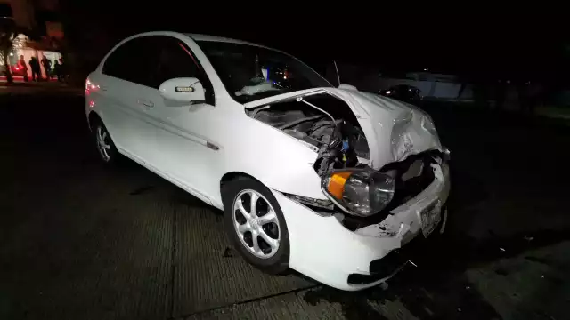 Un aparatoso choque vial se registró en la avenida Concordia
