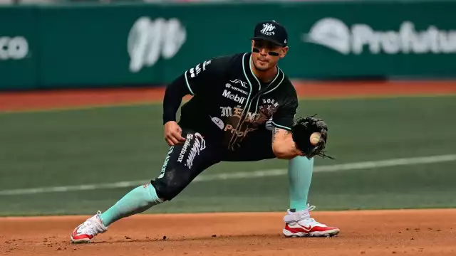Los Diablos se llevaron el segundo de la serie en el Harp Helú.