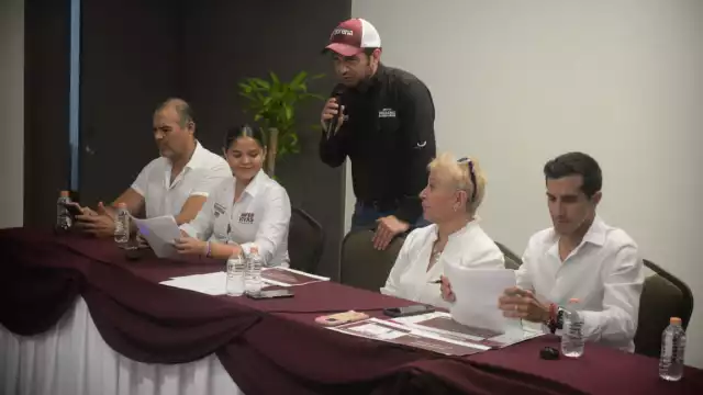 Jazmín López Manrique "Tina Tuyub" explicó que el PRD traicionó sus ideales