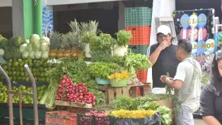 Crisis económica agobia a amas de casa de Quintana Roo;  afirman que la canasta básica es cada vez más difícil de adquirir