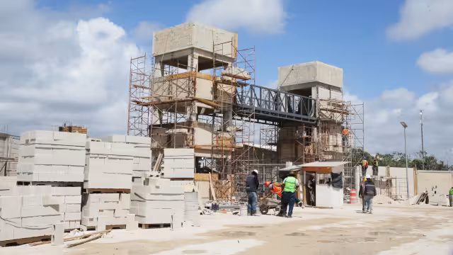 El valor de la producción de las empresas del estado cayó casi 60 por ciento en un año, el desplome más fuerte en el país, de acuerdo con el Inegi.