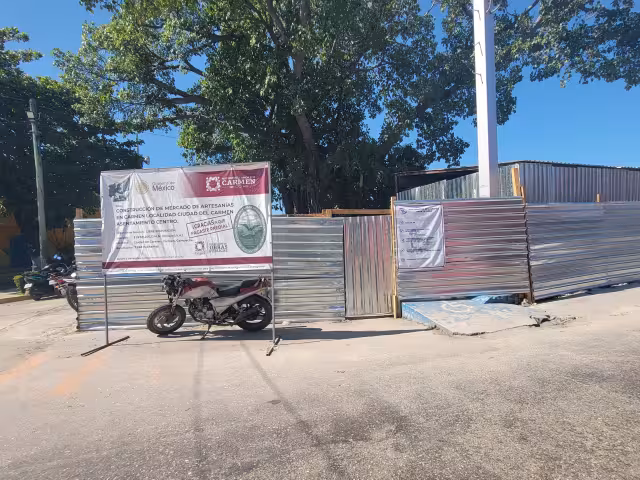 Un incendio en el 2018 consumió las instalaciones del antiguo mercado.