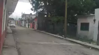 Reportan robo de una camioneta en Sabancuy   