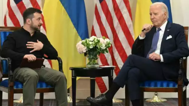 Joe Biden se disculpó con Volodimir Zelenski por el retraso de apoyo militar a Ucrania