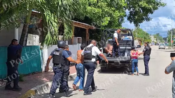 Mientras que el dirigente de la CNC, fue asegurado por ebrio e impertinente al momento de que era arrestado su amigo Mientras que el dirigente de la CNC, fue asegurado por ebrio e impertinente al momento de que era arrestado su amigo