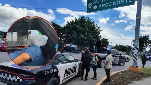 Fue en la avenida Kabah donde el hombre perdió el control y colisionó contra un vehículo particular Fue en la avenida Kabah donde el hombre perdió el control y colisionó contra un vehículo particular