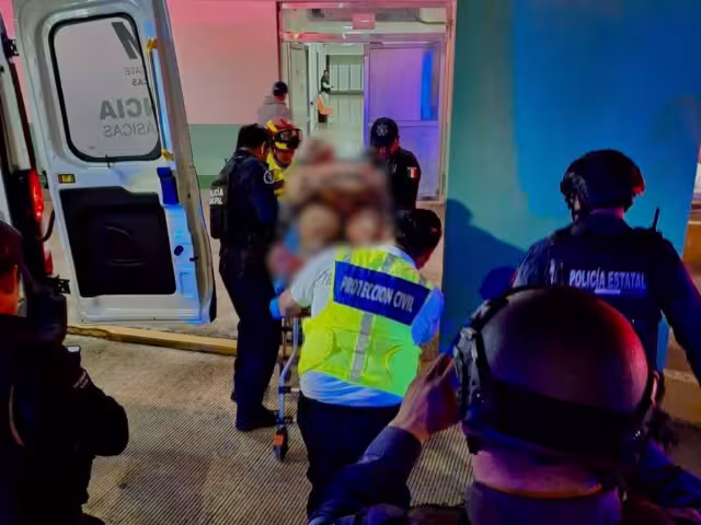 La víctima fue trasladada al hospital debido a la severas lesiones en la cabeza