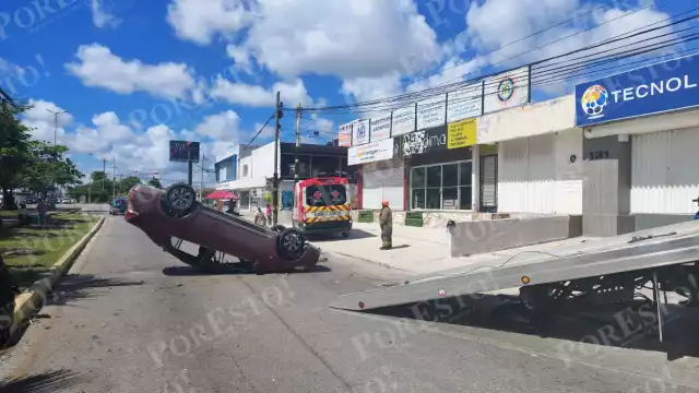 Paramédicos brindaron atención prehospitalaria al conductor