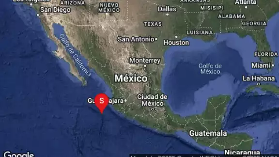 El epicentro del sismo se localizó frente a las costas de Jalisco.