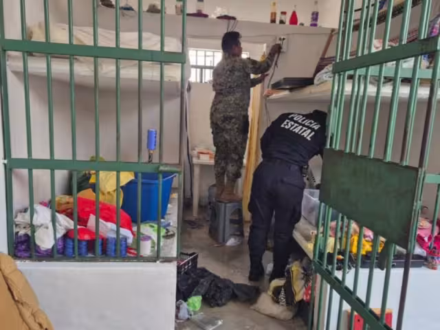 Aseguran contrabando en penal de Cozumel