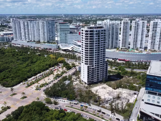 La inversión fija bruta mide los gastos en bienes que se utilizan en procesos productivos por más de un año