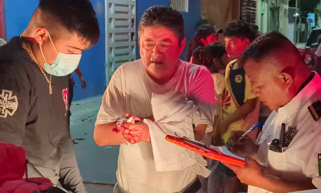 Escala conflicto pasional: movilización policiaca por agresión e incendio