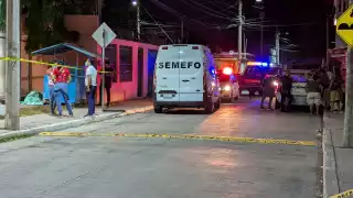 Muere hombre en la calle de Ciudad del Carmen;  irá a la fosa común