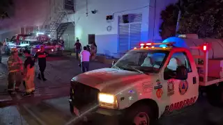 Conato de incendio en Sanborns moviliza a cuerpos de emergencia en  Ciudad del Carmen