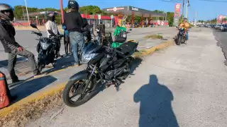 Camión de refresquera impacta a motociclista en Ciudad del Carmen