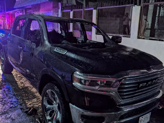 La camioneta es propiedad del empresario conocido como "Campechano JR".