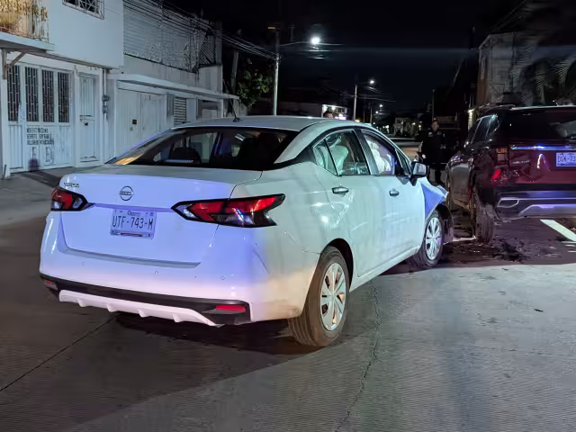Accidente vial en avenida 55 termina sin heridos tras acuerdo entre aseguradoras