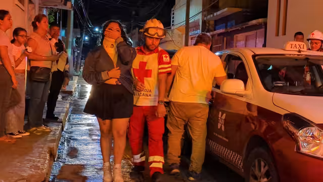 Dos Jóvenes Resultan Lesionadas