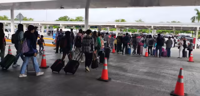 Se ha registrado una gran afluencia de pasajeros este martes