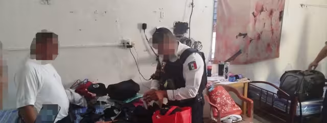 La Dirección General de Asuntos Internos de la SPSC aseguró a cinco policías en el módulo de Santa Adelaida.