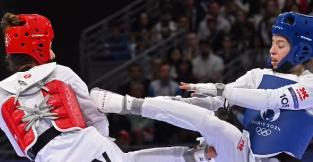 La mexicana terminó su combate consternada por la decisión de los jueces