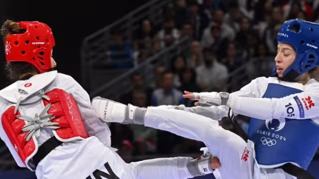 La mexicana terminó su combate consternada por la decisión de los jueces