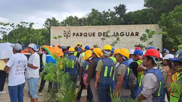 Trabajadores del Tren Maya se establecen en Tulum por las oportunidades laborales