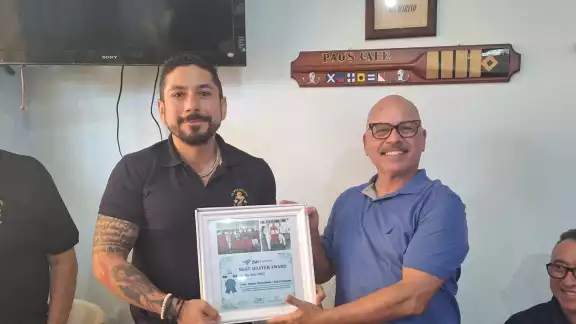 Sergio Hernández fue reconocido por AMMY por sus contribuciones a la industria marítima