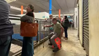 Usuarios del Sistema Va y Ven reclaman mayor organización en el cambio de tarjetas  