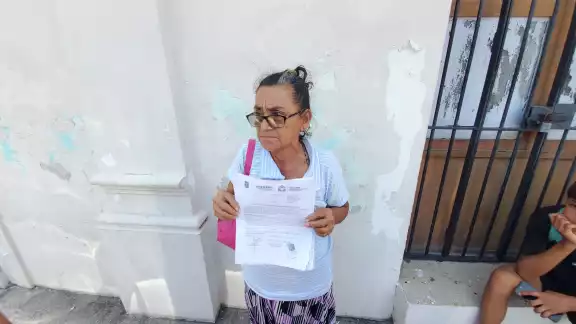 Doña María Jesús Delgado Heredia, adulta mayor, fue víctima de robo en un cajero automático el pasado 2 de junio. Doña María Jesús Delgado Heredia, adulta mayor, fue víctima de robo en un cajero automático el pasado 2 de junio.